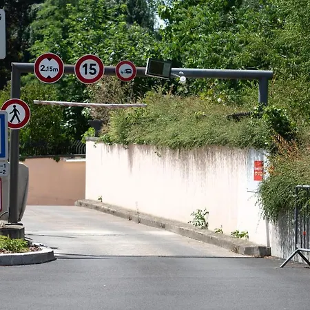 公寓 Little Mama Including Free Parking At 100 Meters *