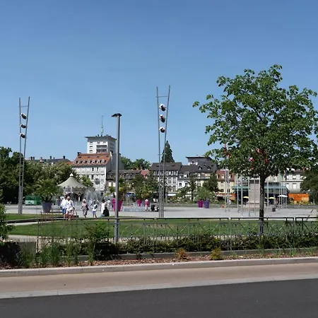 Апартаменты Little Mama 80 Meters From Public Parking Rapp Кольмар